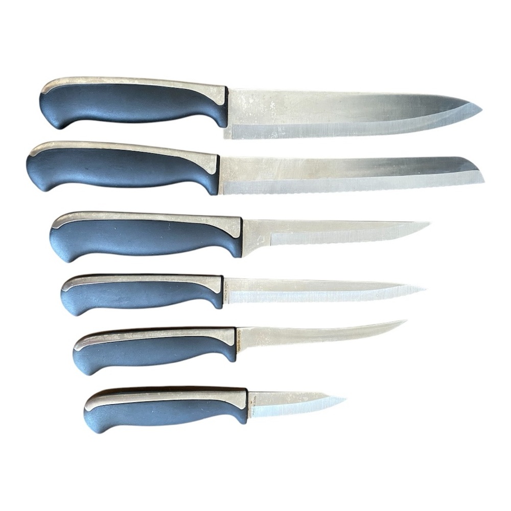 J.A. Henckels International Knife Block Set with Black & Silver Handles - Picture 11 of 16